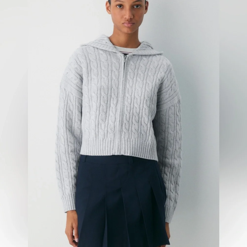 Aritzia Sunday Best Octavia Zip Waist Hoodie Heather Chrome Size XL - Picture 13 of 15